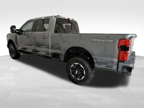New 2026 Ford F250 Lariat w/ Tremor Off-Road Package image 2