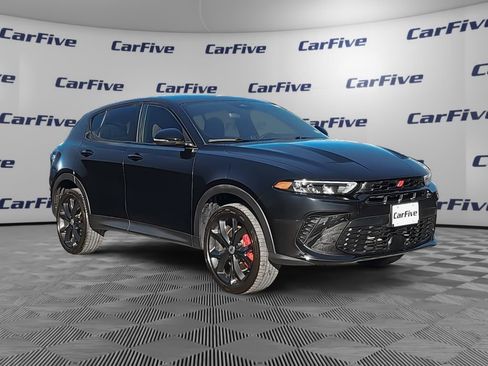 Used 2023 Dodge Hornet GT w/ Track Pack image 9