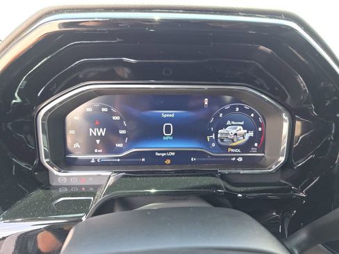 New 2025 Chevrolet Silverado 2500 LT w/ Safety Package image 21