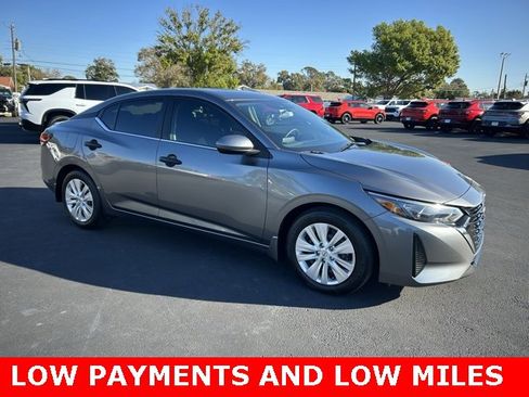 Used 2024 Nissan Sentra S image 1