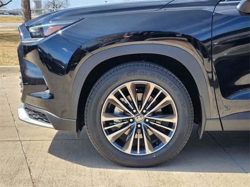 New 2026 Toyota Grand Highlander AWD Hybrid image 5