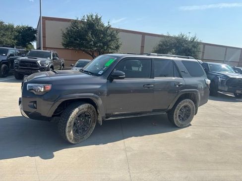 Used 2023 Toyota 4Runner TRD Off-Road Premium w/ Off Road Premium Plus Package AWD/4WD image 6