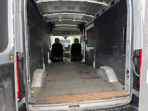 Used 2022 Ford Transit 350 Medium Roof AWD w/ Load Area Protection Package image 7