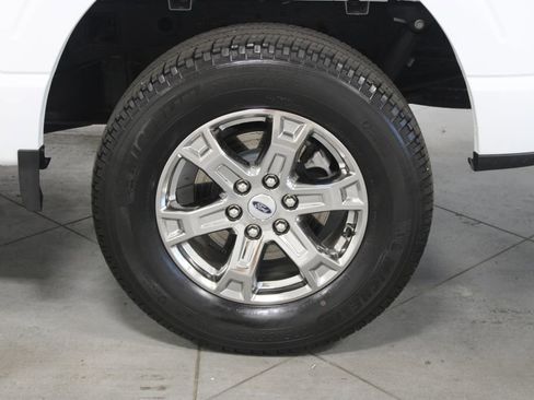 Used 2023 Ford F150 XLT w/ Trailer Tow Package image 17