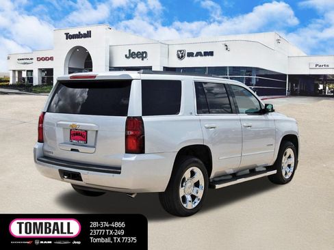 Used 2019 Chevrolet Tahoe LT w/ LT Signature Package AWD/4WD image 7