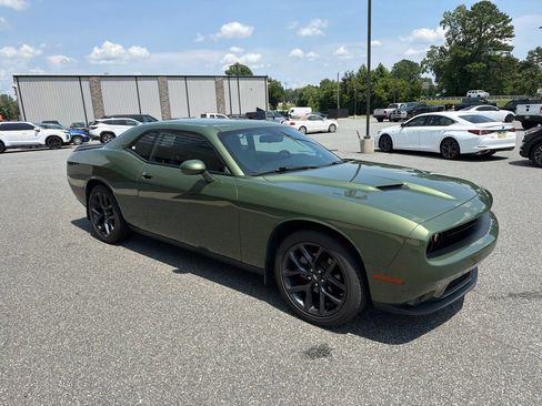 Used 2023 Dodge Challenger SXT w/ Blacktop Package RWD image 11