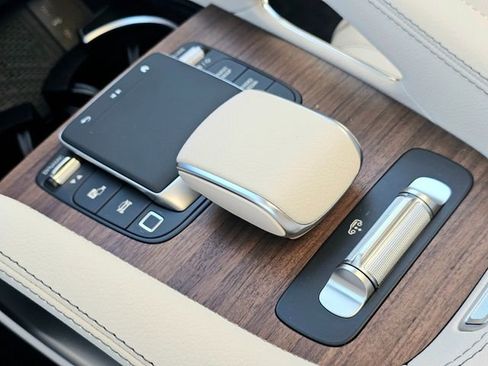 New 2026 Mercedes-Benz GLS 450 4MATIC image 35