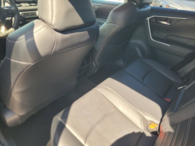Used 2019 Toyota RAV4 XLE Premium w/ All Weather Liner Package FWD image 14