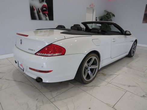 Used 2010 BMW 650i Convertible RWD image 4