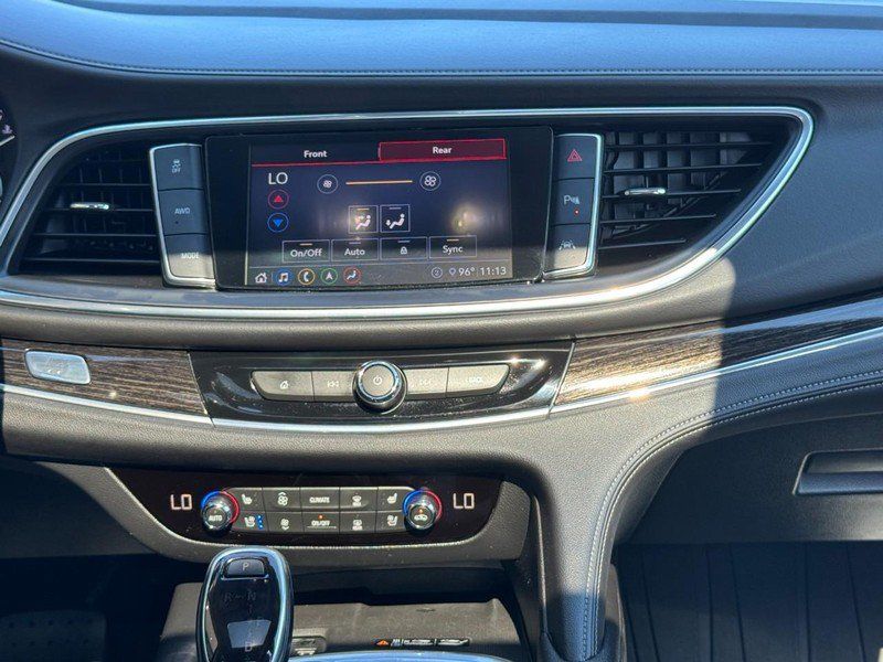 Used 2021 Buick Enclave Avenir w/ Avenir Technology Package AWD/4WD image 14