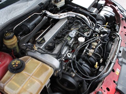 Used 2003 Ford Focus SE image 17