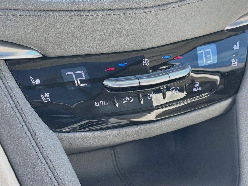 Used 2025 Cadillac XT5 Premium Luxury FWD image 20