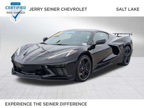 Used 2024 Chevrolet Corvette Stingray Premium Cpe w/ Z51 Performance Package image 1