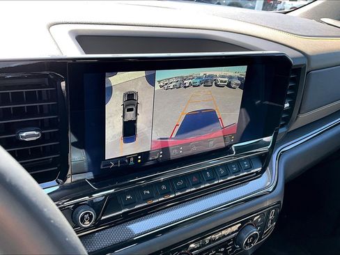 Certified 2023 Chevrolet Silverado 1500 ZR2 w/ Technology Package AWD/4WD image 25