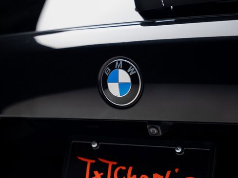 Used 2023 BMW X5 M50i w/ Executive Package image 28