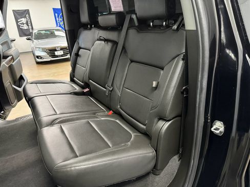Used 2020 GMC Sierra 1500 SLT w/ SLT Premium Plus Package AWD/4WD image 14