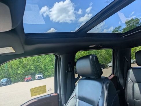Used 2023 Ford F150 Lariat w/ Equipment Group 502A High AWD/4WD image 33