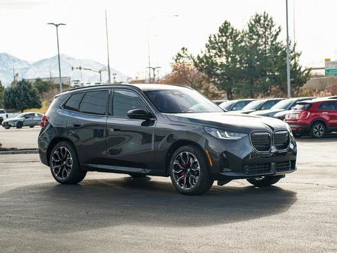 Used 2025 BMW X3 M50 w/ Premium Package image 3