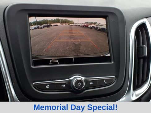Used 2024 Chevrolet Equinox LT FWD image 14