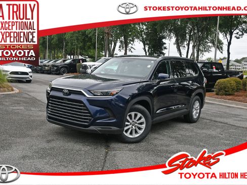 Certified 2024 Toyota Grand Highlander AWD image 1