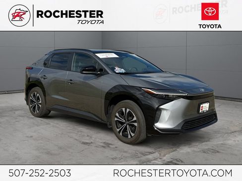 Certified 2023 Toyota bZ4X AWD w/ Weather Package image 1