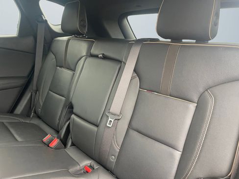 Used 2019 Chevrolet Blazer Premier w/ Driver Confidence II Package image 14