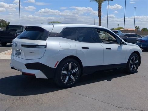 New 2025 BMW iX xDrive50 image 6