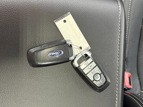 Used 2020 Ford F150 Lariat w/ Equipment Group 502A Luxury AWD/4WD image 36