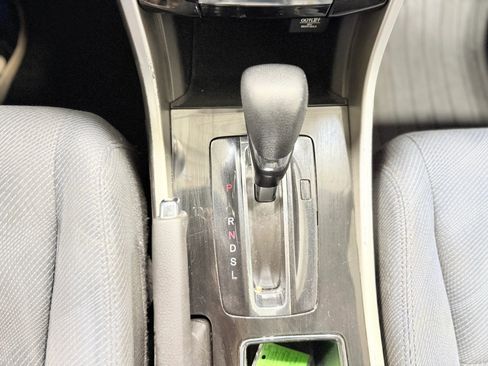 Used 2017 Honda Accord EX image 18