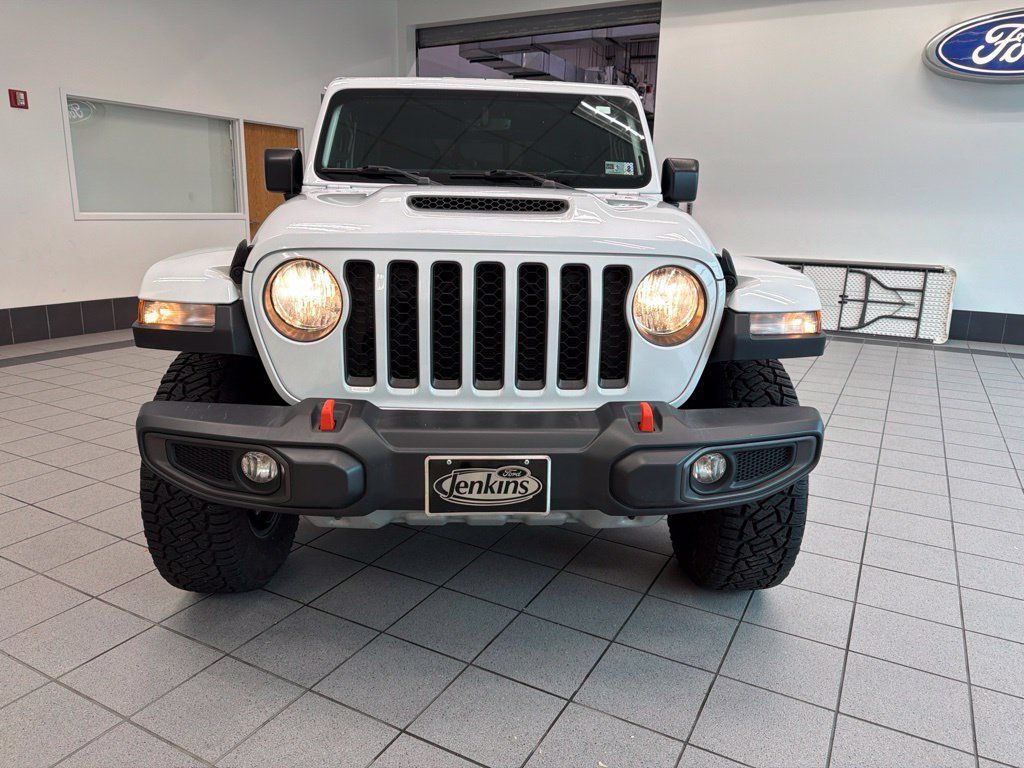 Used 2023 Jeep Gladiator Mojave w/ Trailer Tow Package AWD/4WD image 2
