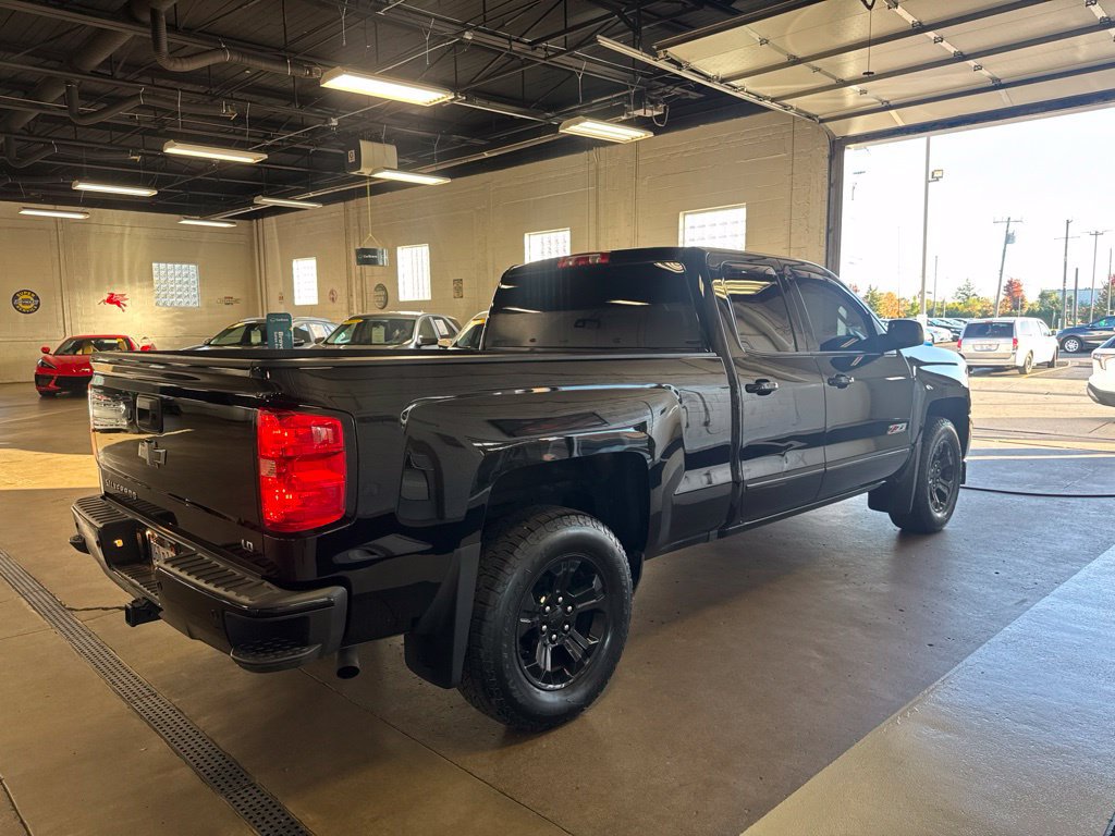 Used 2019 Chevrolet Silverado 1500 LT w/ All Star Edition AWD/4WD image 3