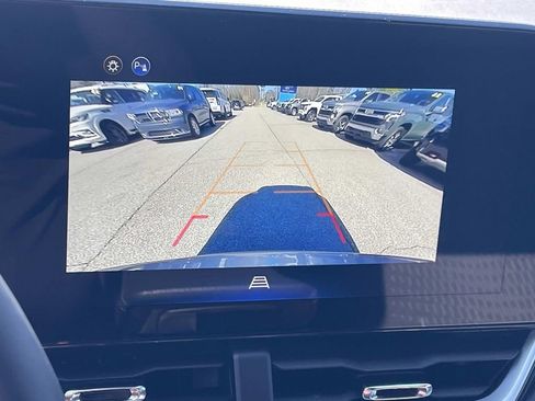 New 2026 Chevrolet Equinox LT image 17