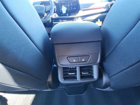 New 2026 Chevrolet Equinox RS w/ Convenience Package III image 30