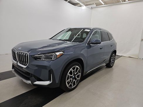 Used 2025 BMW X1 xDrive28i image 1