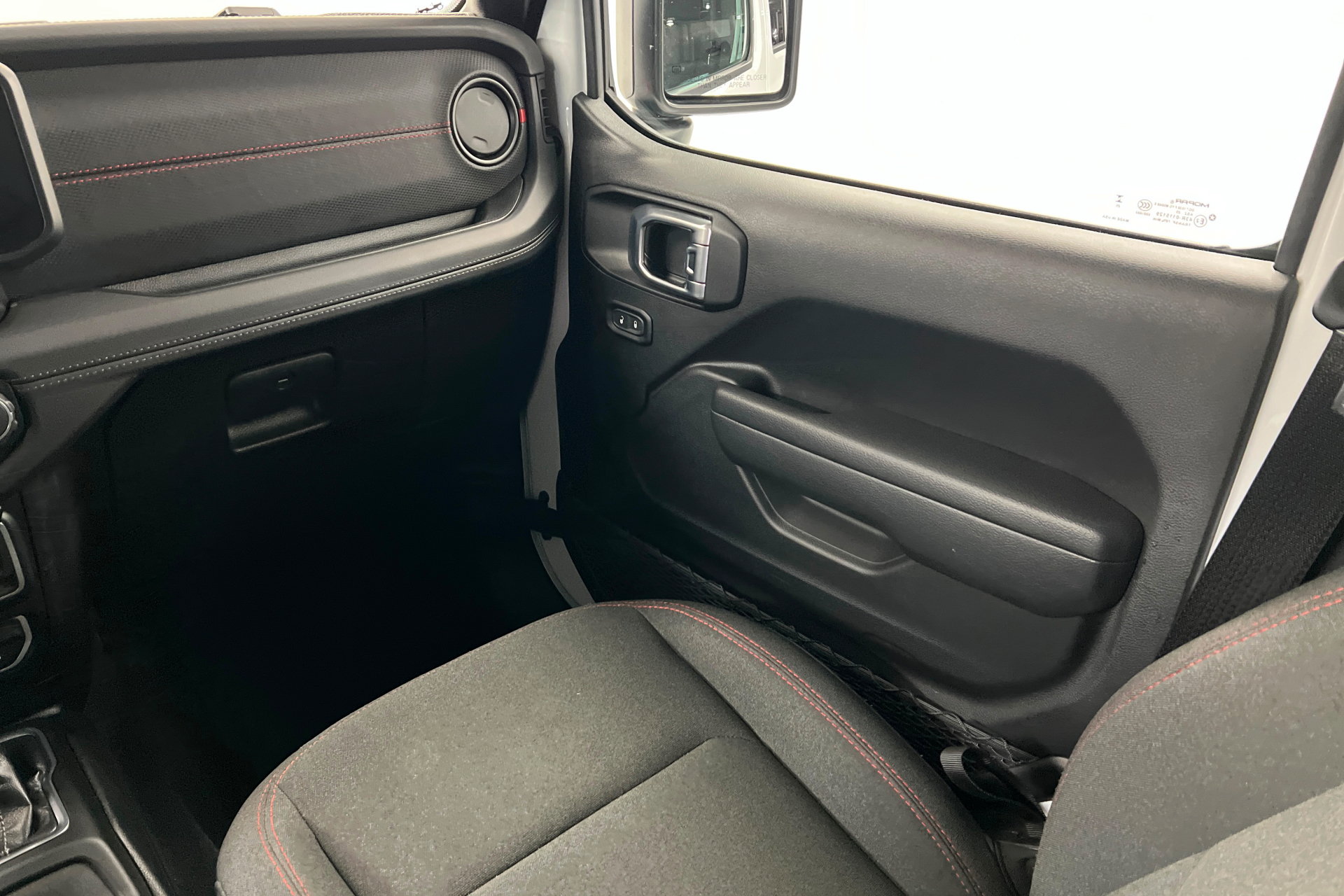 Used 2026 Jeep Gladiator Rubicon AWD/4WD image 11