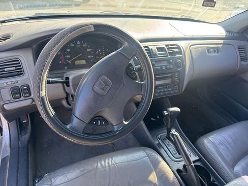 Used 2001 Honda Accord EX image 13