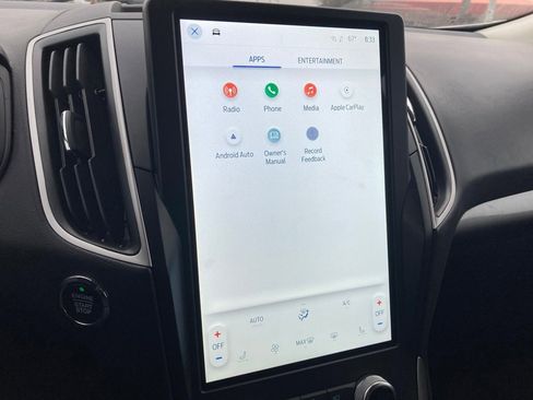 Used 2024 Ford Edge SEL image 25