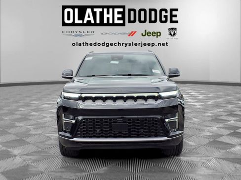New 2026 Jeep Grand Wagoneer Limited w/ Premium Group II AWD/4WD image 34