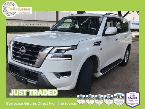Used 2021 Nissan Armada SV RWD image 1
