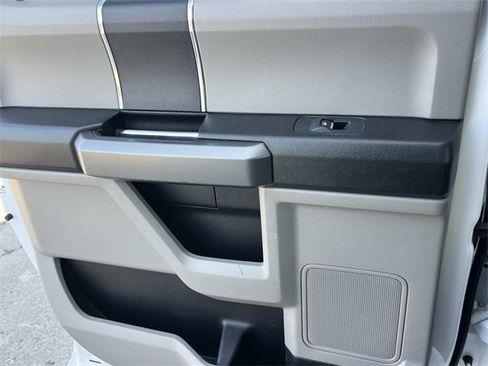 Used 2017 Ford F250 XLT image 19