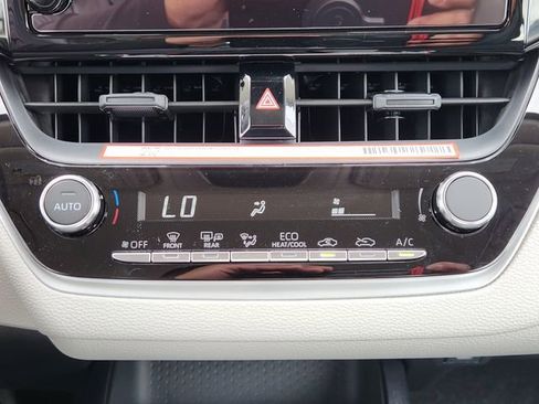 Used 2026 Toyota Corolla LE image 15