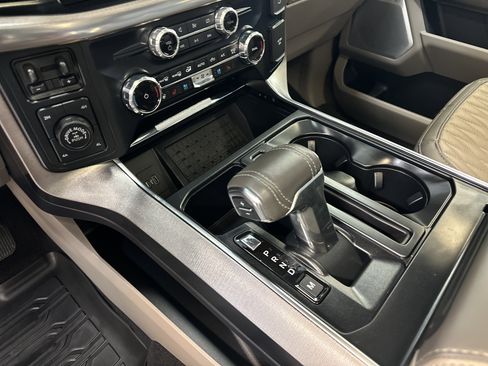 Used 2024 Ford F150 Platinum w/ Equipment Group 703A Plus image 31