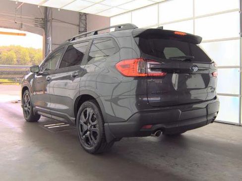 Used 2023 Subaru Ascent Onyx Edition image 5