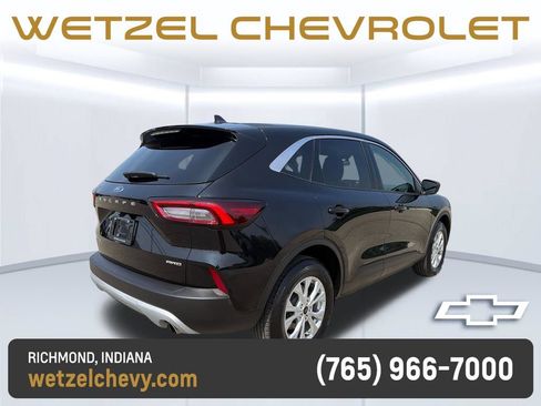 Used 2023 Ford Escape Active AWD/4WD image 8