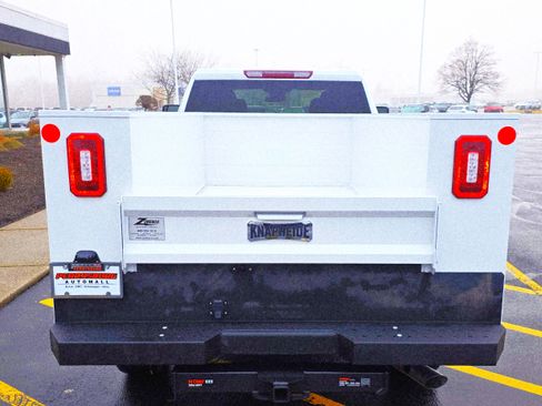 New 2026 GMC Sierra 3500 Pro w/ Convenience Package image 8