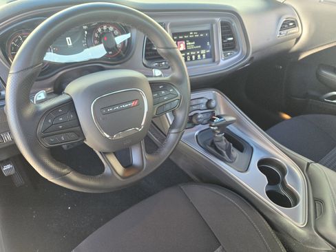 Used 2023 Dodge Challenger R/T w/ Blacktop Package image 27