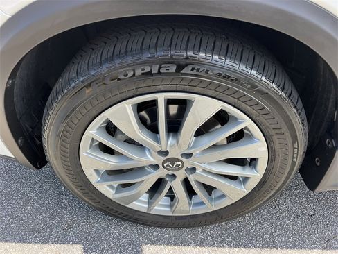 Used 2025 INFINITI QX50 Luxe image 9