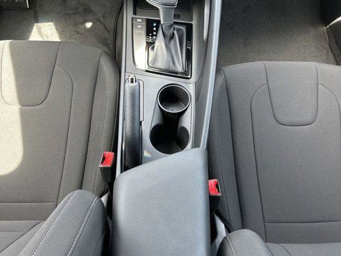 New 2025 Hyundai Elantra SEL image 20