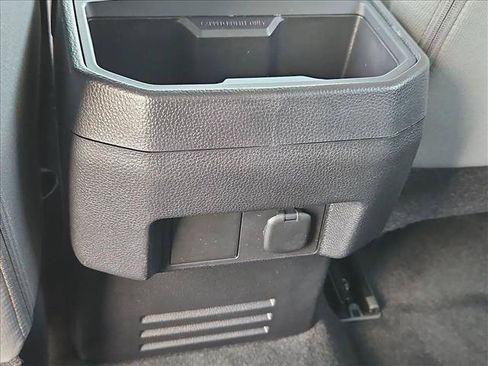 Certified 2025 Toyota Tacoma SR5 AWD/4WD image 23