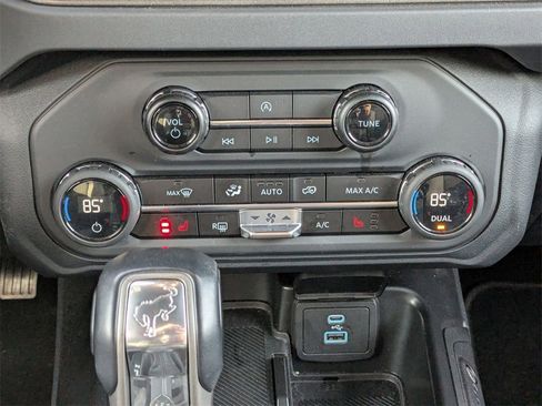 Used 2025 Ford Bronco Big Bend image 27